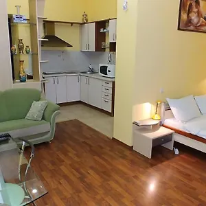 https://studio19a-volodymyrska-str-sophia-cathedral.hotels-of-kiev.com